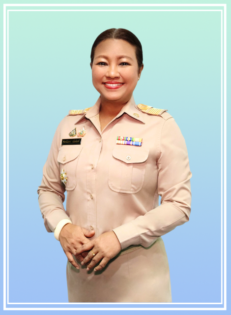 นางสาวพิมพ์ณิตศา  กลิ่นจันทร์