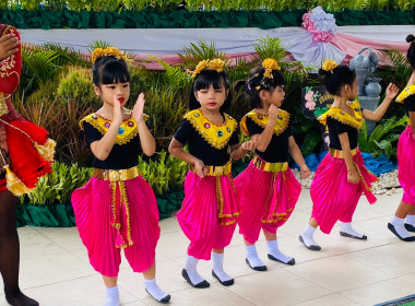 สานฝันปันรัก เฉลิมพระเกียรติพระบาทสมเด็จพระเจ้าอยู่หัว พารามิเตอร์รูปภาพ 4