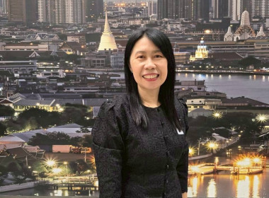 ถวายสักการะพระบรมศพ สมเด็จพระนางเจ้าสิริกิติ์ ... พารามิเตอร์รูปภาพ 2